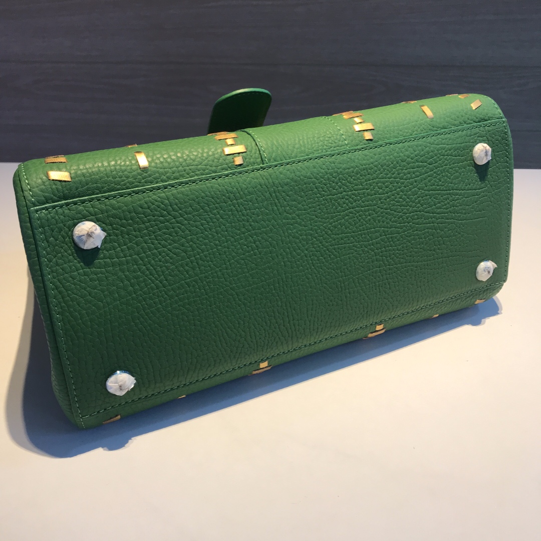 델보 브리앙 토트백 미듐